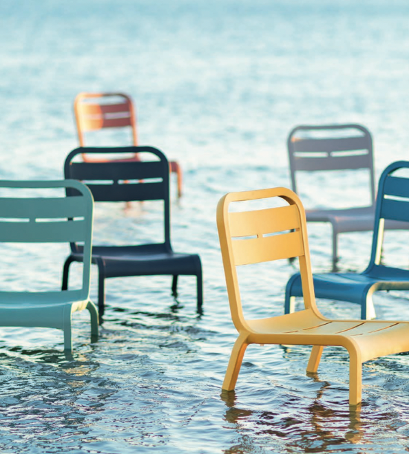 MOBILIER